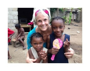 A photo of a Madriella Doula serves women in Haiti